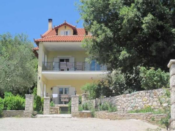 ΕΝΟΙΚΙΑΖΟΜΕΝΑ ΔΩΜΑΤΙΑ ΤΡΟΠΑΙΑ ΑΡΚΑΔΙΑΣ - DRYADES APARTMENTS
