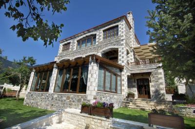 EMOTIONS COUNTRY RESORT HOTEL - ΞΕΝΟΔΟΧΕΙΟ ΚΑΡΠΕΝΗΣΙ