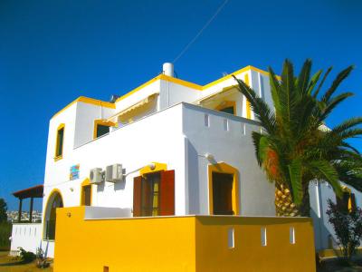 ΞΕΝΟΔΟΧΕΙΟ ΝΑΞΟΣ - STUDIOS ΝΑΞΟΣ - NAXOS SUN SHINE HOTEL