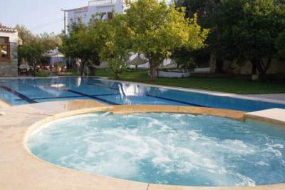 VILLA MARTHA HOTEL - ΞΕΝΟΔΟΧΕΙΟ ΣΠΕΤΣΕΣ