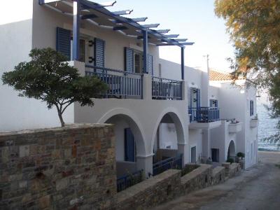 MANEAS BEACH HOTEL - ΞΕΝΟΔΟΧΕΙΟ ΚΥΘΗΡΑ